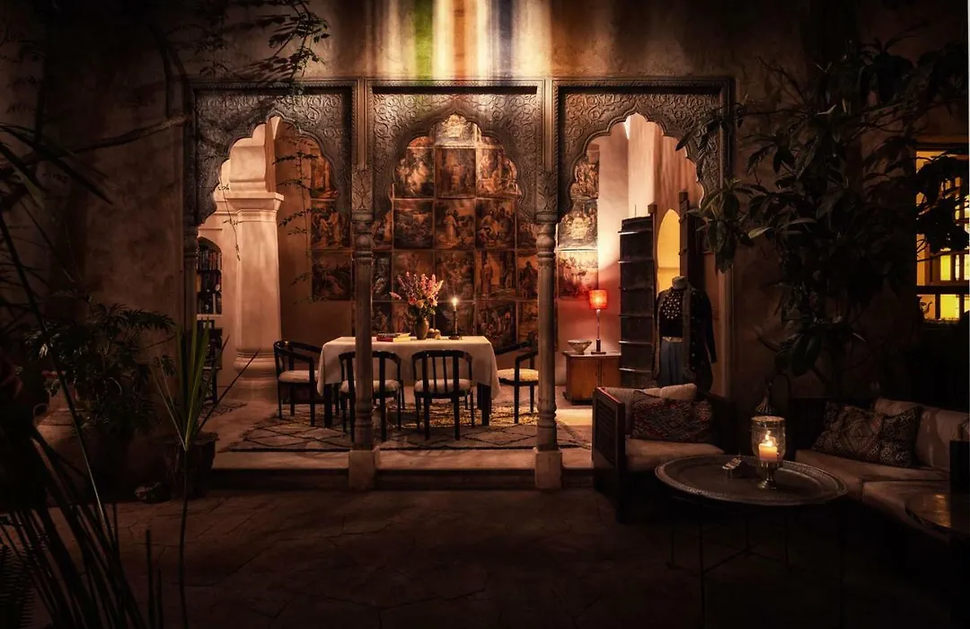 Riad Kbour & Chou-1